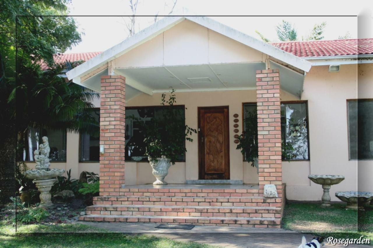 Rosegarden Guesthouse Pongola Exteriér fotografie